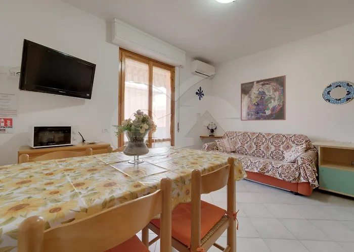 Bilocale Lazely - Goelba Apartmán