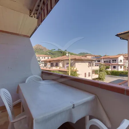 Bilocale Lazely - Goelba Porto Azzurro